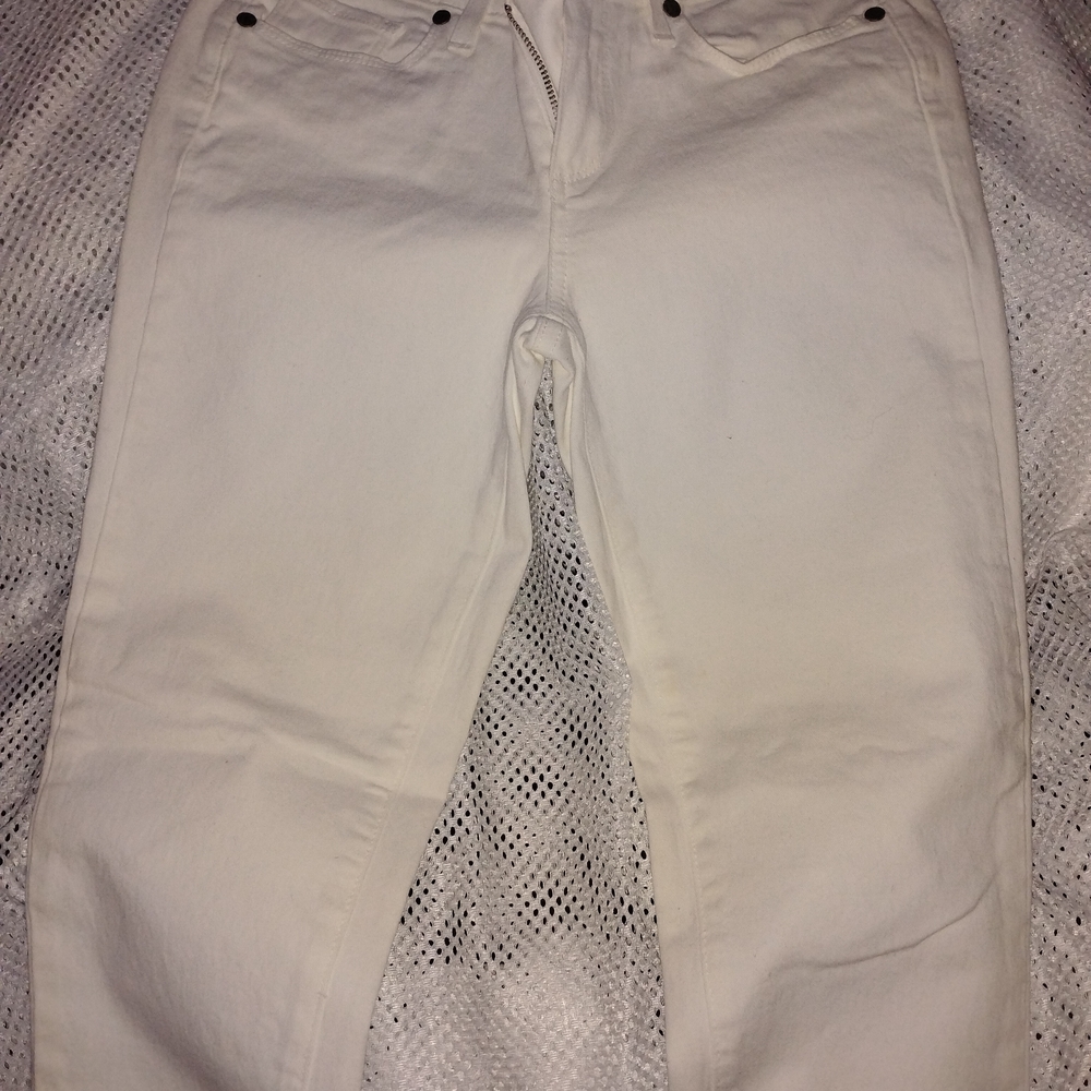 Paige White Jeans - Picture 2 of 3